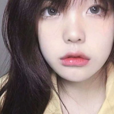 我跟你谈恋爱让你发朋友圈女生头像我要个性网