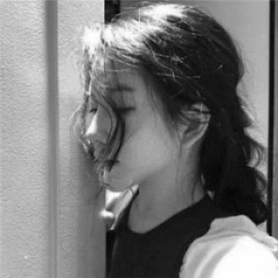 黑白qq头像女生高冷情头