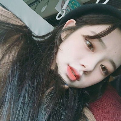 甜美梦幻的小清新女头像宛如到了夏天