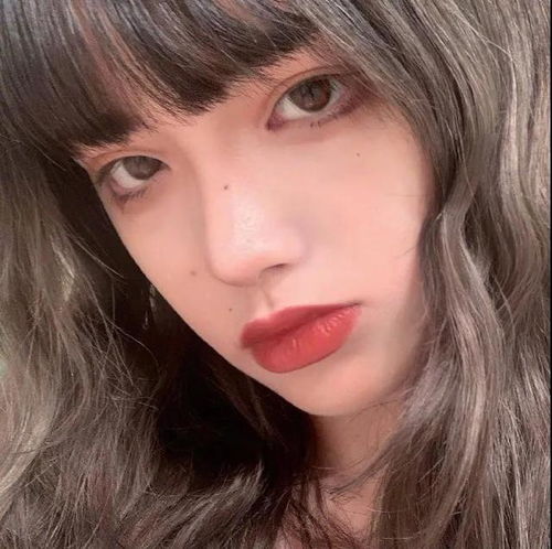 女生头像来了