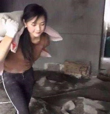 丈夫瘫痪后,妻子每晚加班,婆婆跟踪到酒店看到儿媳妇后哭出声