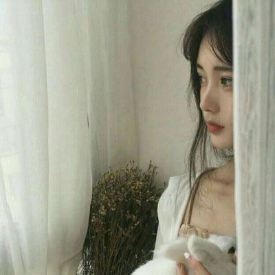 头像女伤感想哭的感觉冷淡伤感的匿名者