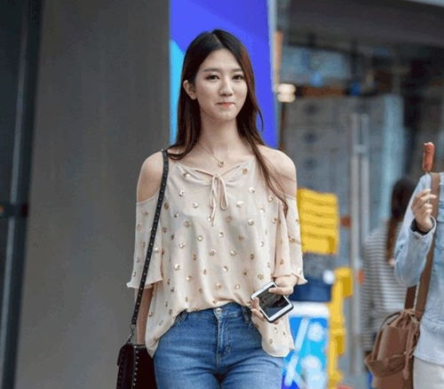 20多岁的女生,夏天一定要尝试穿吊带,少女感十足