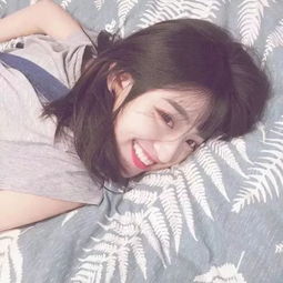 女生头像众生皆苦,你是草莓味