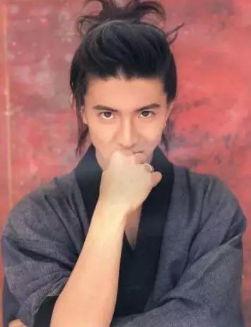藏了18年后,木村拓哉大女儿终于出道了,网友全家神颜