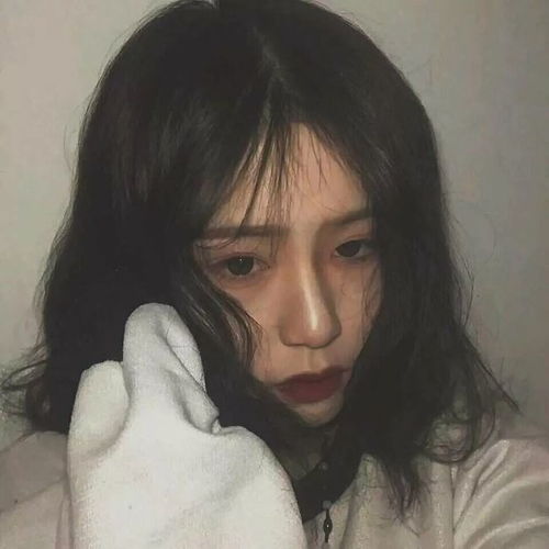 女生头像微丧伤感的文案失望攒够了,也是时候离开了
