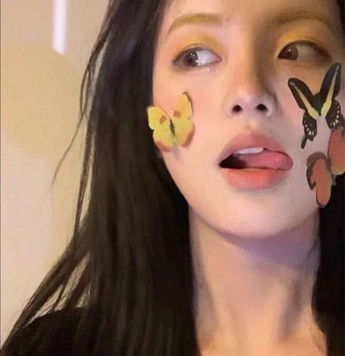 精选优质温柔小众好看的女生头像24