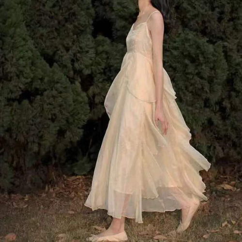 仙气部位女生头像酒是烈的风是暖的你是我的