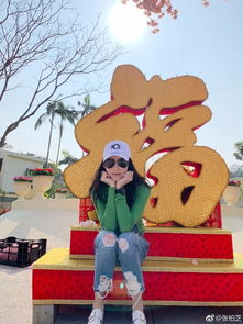 张柏芝送新春祝福大秀长腿,身材纤瘦少女感爆棚
