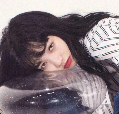比起茶艺女孩,狂拽酷的富江女难道不香吗