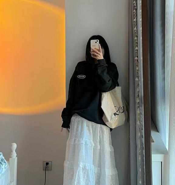 卫衣怎么穿才更时髦