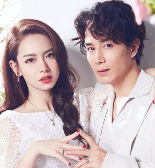 戚薇女儿才是整容式长大,小时候呆萌可爱,近照比妈妈还养眼