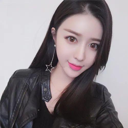 女生头像真正的快乐来自认真生活的你713