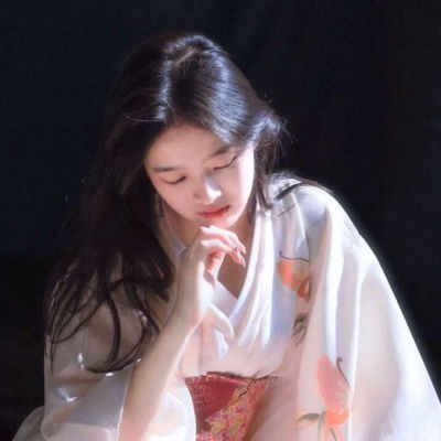 幸福右边荒芜人烟女生头像我要个性网