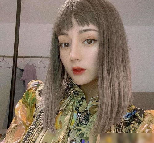 女生头像自拍迪丽热巴