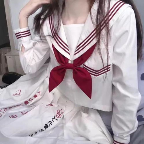 一眼万年jk风头像,快和小姐妹一起换,浪漫句子