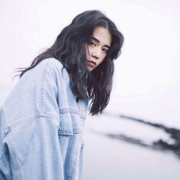 醉在现实,活在梦里