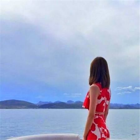 为什么慢慢出现父母同意女儿不嫁人的存在