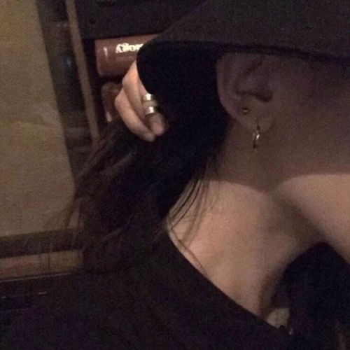 头像壁纸相识已久,很是欣喜