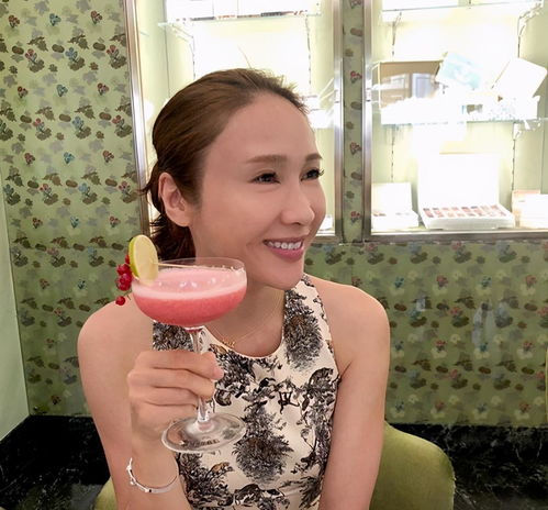 原创马廷强安排游艇趴为女儿庆生,黎姿太幸福坦言与仨女儿成好闺蜜