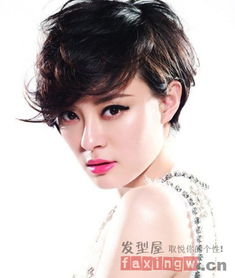 没有刘海的短发发型,女生,要有图片