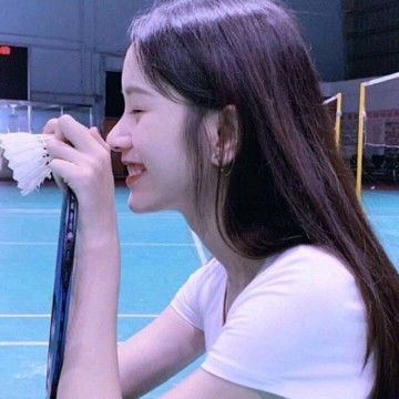 女生干净气质头像优雅漂亮女孩侧脸头像