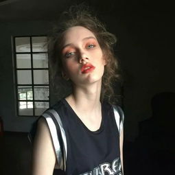 头像想待在喜欢的人身边是理所当然的啊