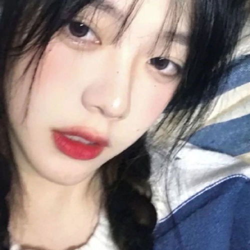 招桃花的女头
