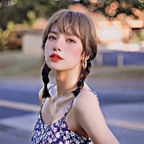 人间芭比lisa头像超级无敌可爱和帅气并存的女孩lisa