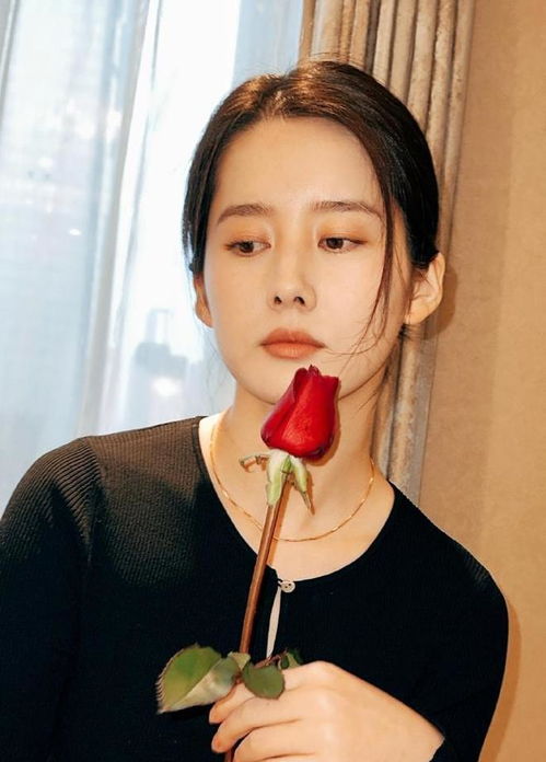女星景如洋朴素打扮,貌似刘亦菲,秀丽清纯可人