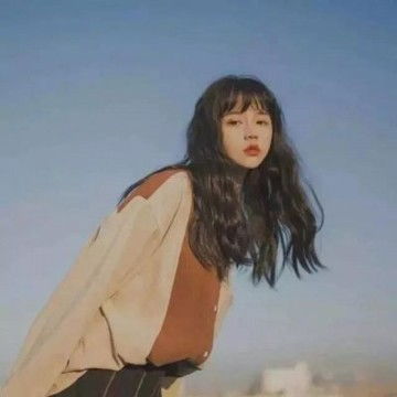 真人版两张一人一张可爱闺蜜头像