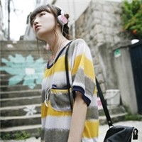 动漫女转身图片唯美微信头像图片大全