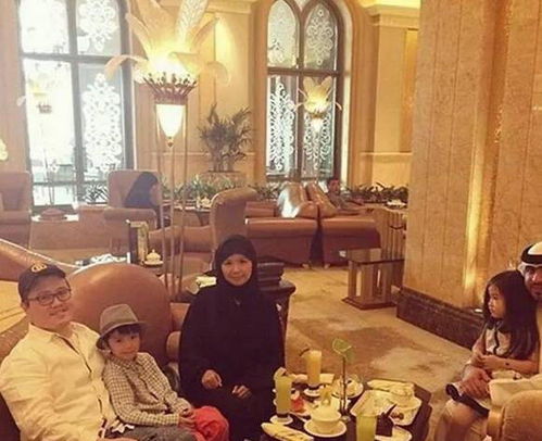 什么时候我也能有个女孩被迪拜土豪喜欢呢韩国小女孩的命太好了