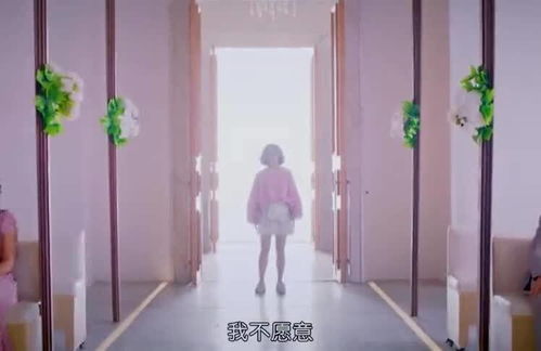 富家少爷和心机女订婚,不料女友霸气抢婚,结果让人意想不到