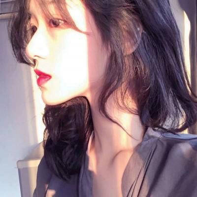清冷气质女头2020混网高端精致的女头像