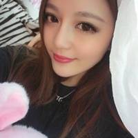 俏皮女生的好看头像疯疯癫癫快乐了许多2