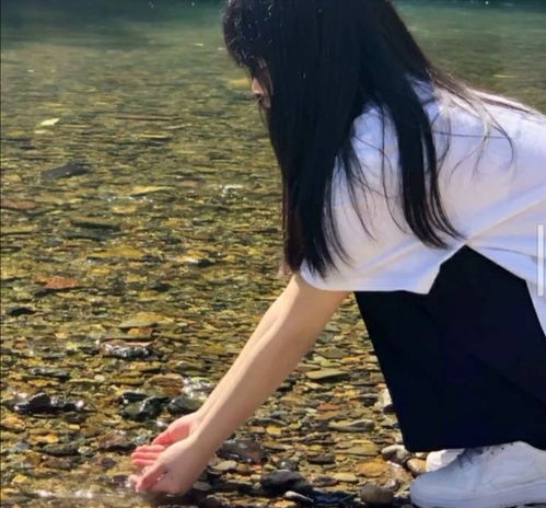 小众女头丨不是很开心