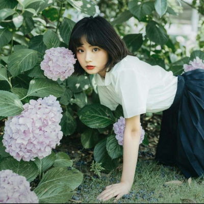 唯美清新女生头像2020最新我已见过银河但我只爱一颗星