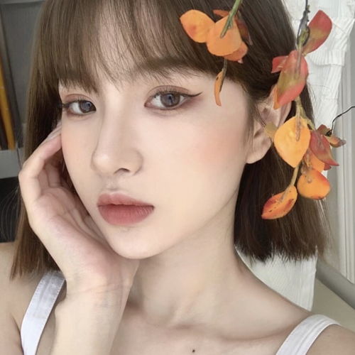 ins招桃花女生头像