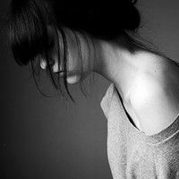 伤感的头像女生真人版美女头像