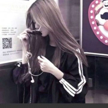 2021最火爆的黑色帅气女生头像,女生头像图片