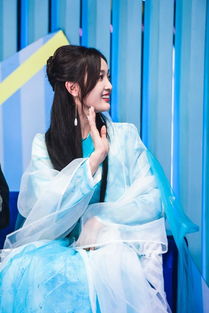火箭少女吴宣仪晒古装美照