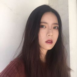 女生头像,喜欢是心血来潮,爱是念念不忘