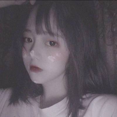 冷漠头像真人女生狠心冷漠绝情的图片