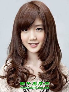 个子高额头凸国字脸的女生适合什么发型