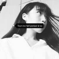 好看的女生头像最好黑白的,