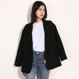 40岁的女人,尽量不要穿这三种颜色的衣服,不仅不减龄还显老
