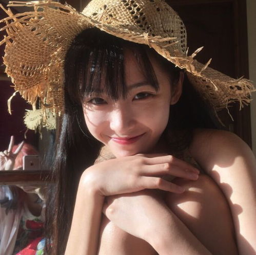 彻底喜欢上你的男生,往往都会出现这3个表现,全中的女生真是捡到宝了