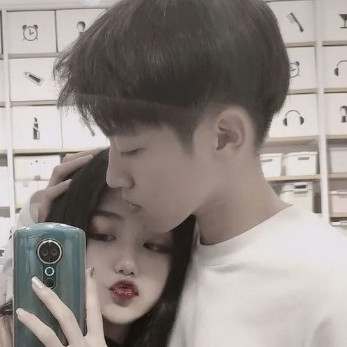 真人情头女孩总想着用离开来证明自己是否被肯定