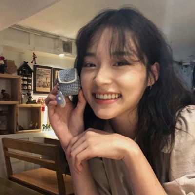 单用闺蜜女生头像,这些姐妹有点拽